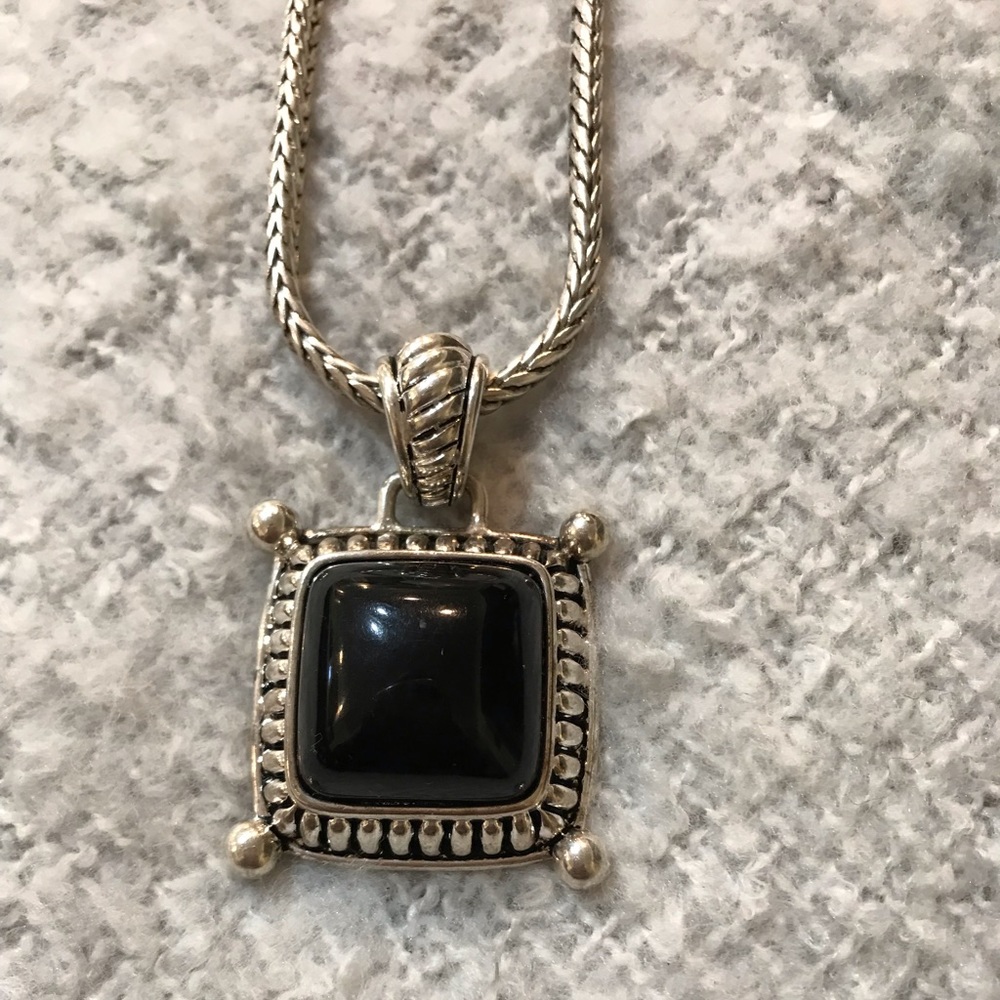 🖤💕*AUTHENTIC* Premier Designs DRAMA Pendant💕🖤
